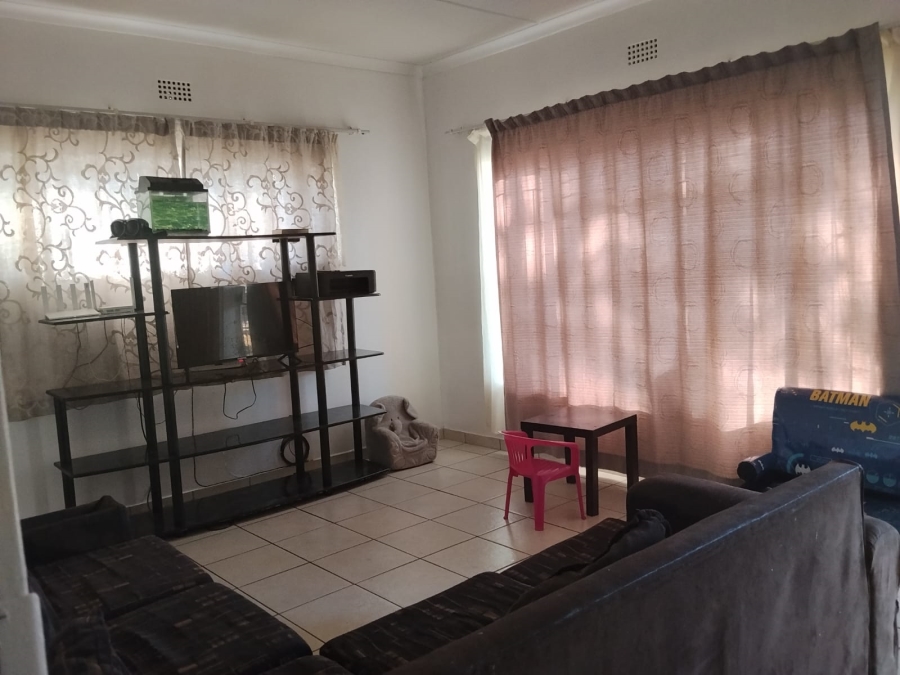 To Let 3 Bedroom Property for Rent in Geelhoutpark North West